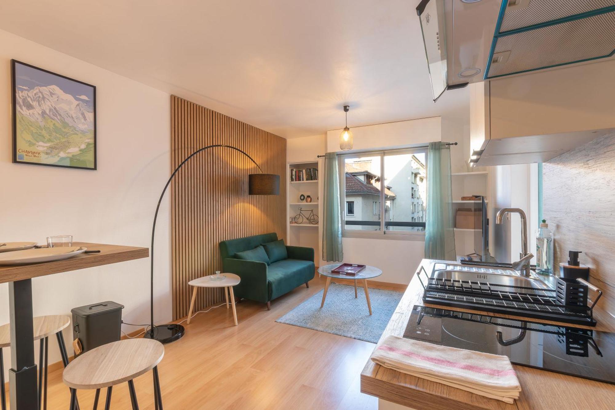 Cabana & L' Ideal - Gare, Lac Et Parking Public 5 Min Annecy Ngoại thất bức ảnh